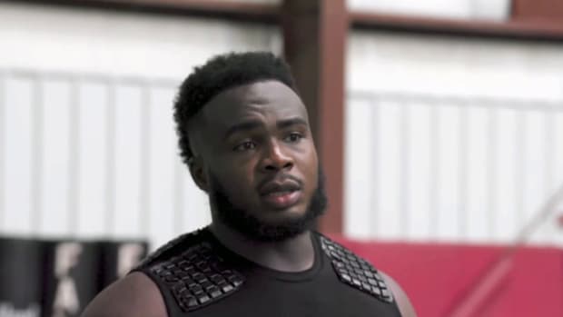 Grady Jarrett full of Praise for Foye Oluokun